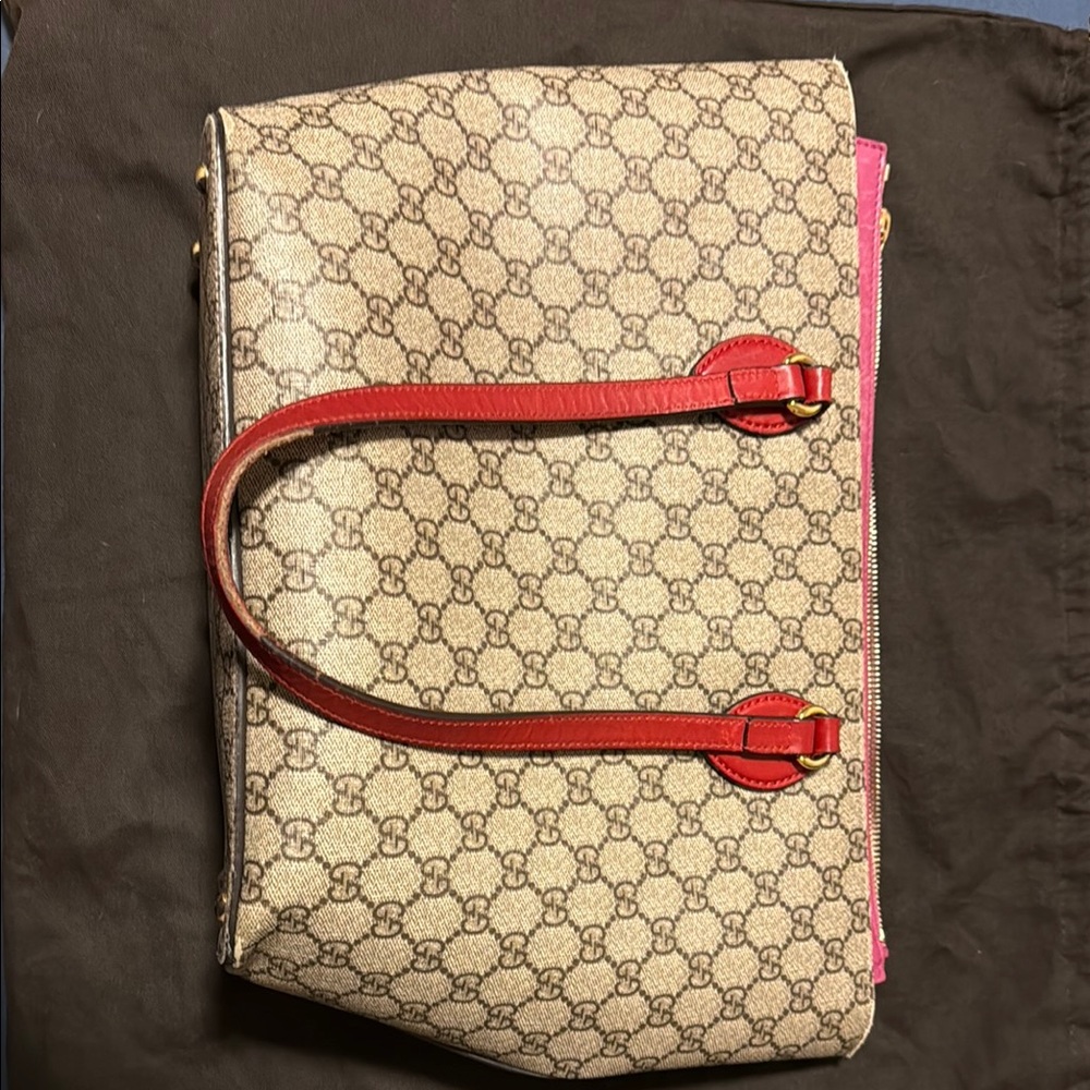 Gucci GG Supreme tote with red and pink trim